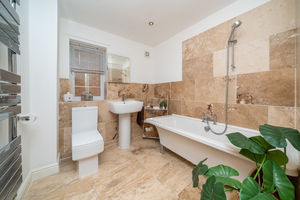 BATHROOM- click for photo gallery